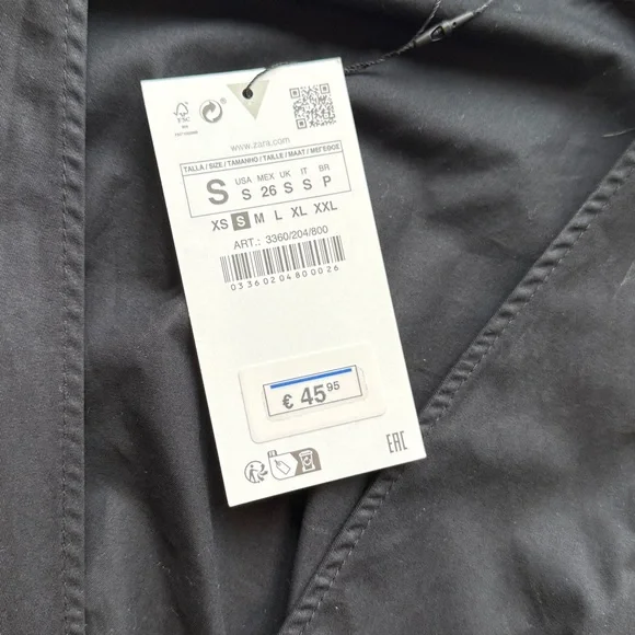 ZARA Black V-Neck Sleeveless Shell - Picture 4 of 4